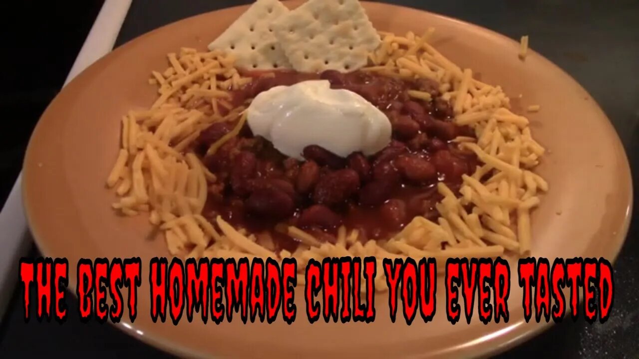 What's Cooking With The Bear? The Best Homemade Beef Chili Anywhere #chilirecipt #cooking