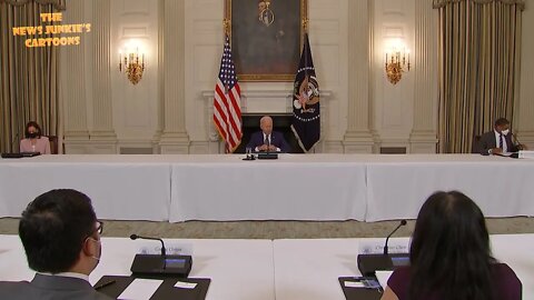 Did the 6 foot social distancing become at least 12 in the White House?