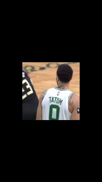 Jason Tatum Easy Lay-up!