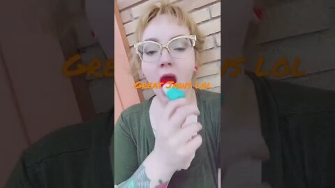 Girl has dope jaws lol