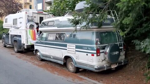 Boondocking Parking Surprise!