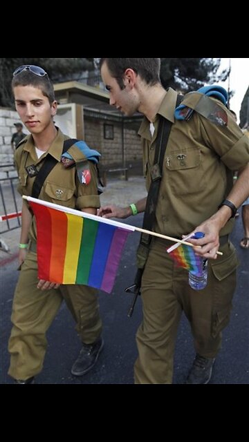 Soldados israeli haciendo un tik tok