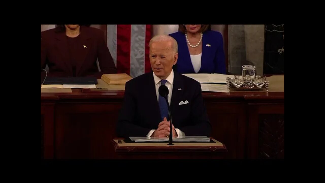 SOTU: Democrats Stand for a Round of Applause as Biden Now Says We Need to Fund the Police