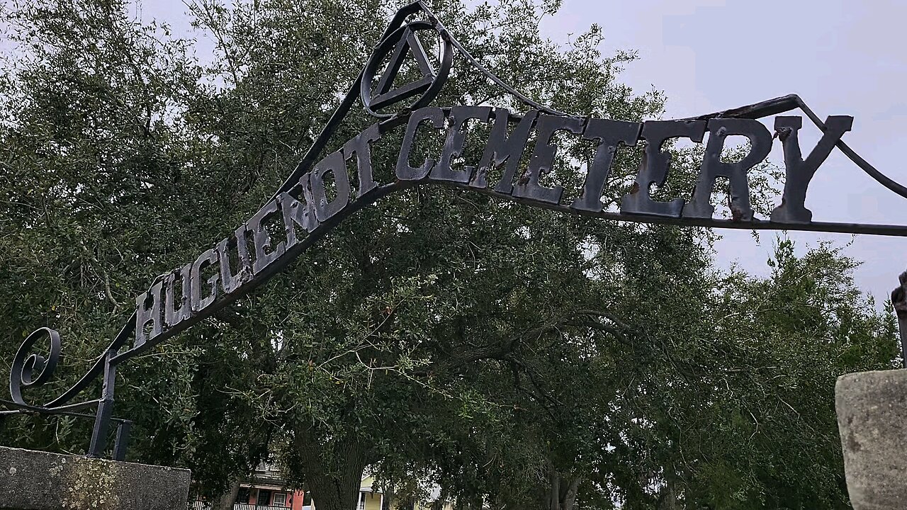 Spirit Haunts Cemetery for His Stolen Gold Teeth