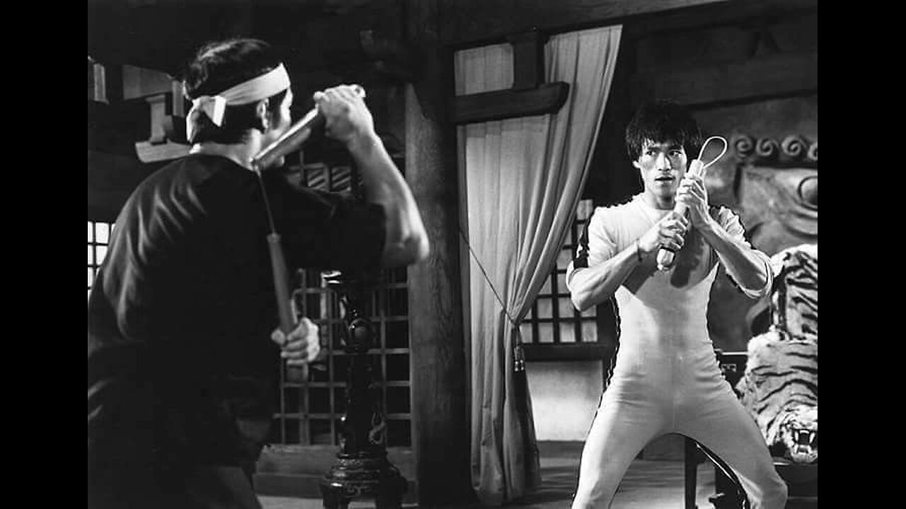 Cross kick Studio Films Bruce Lee Game of