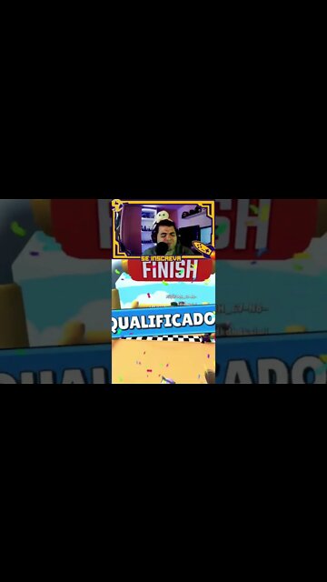 STUMBLEGUYS VÁRIOS DESAFIOS, COMENTA AI QUANTAS COROAS VOCÊ TEM. #cosmiconerd #stumbleguys