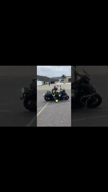 Knee Dragging On A Scooter