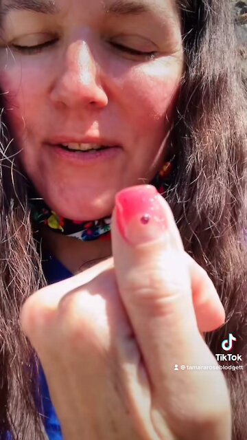 I got pink but it’s not *hot. Lol