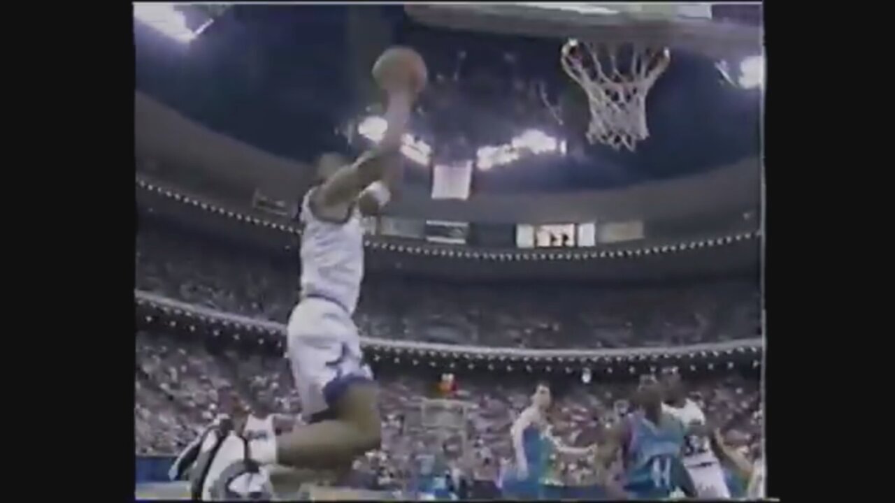 Penny Hardaway 15 Points 9 Ast 3 Stl Vs. Hornets, 1993-94.