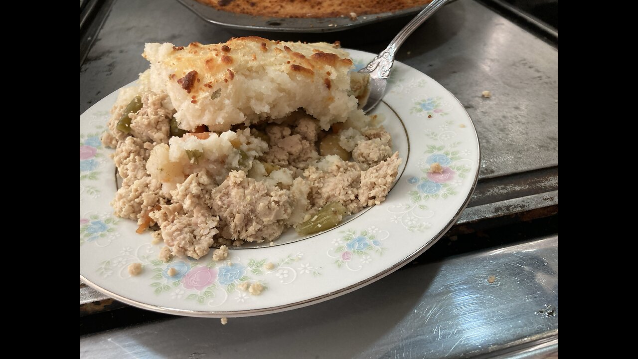 Leftover Turkey Pie