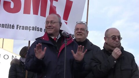 Intervention de l'Abbé Pagès à la manifestation pour la dissolution du groupuscule Femen