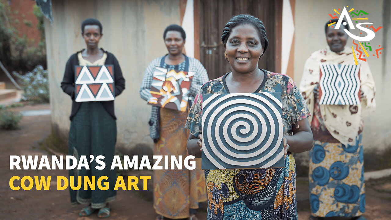 RWANDA’S AMAZING COW DUNG ART