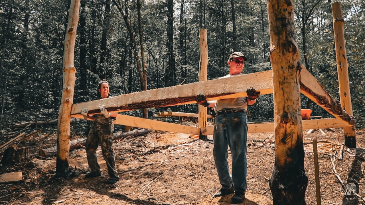 Building The ULTIMATE Outdoor Kitchen - Setting Floor Joists Ep4