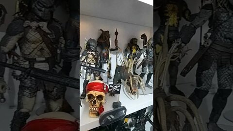 Coleção Predators Neca Toys, Bandai SH Monster Arts e Custom