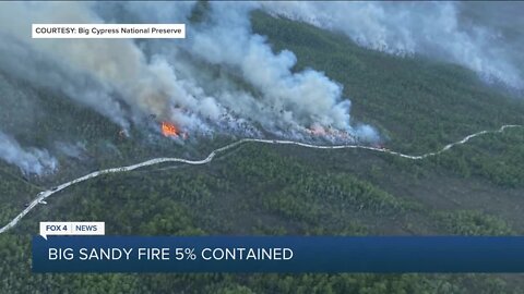 Crews work to contain the Sandy Wildfire as it reaches 10,000 acres