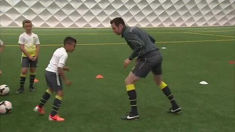 Defending in Balance 1v1 Warm up Thigh Taps children