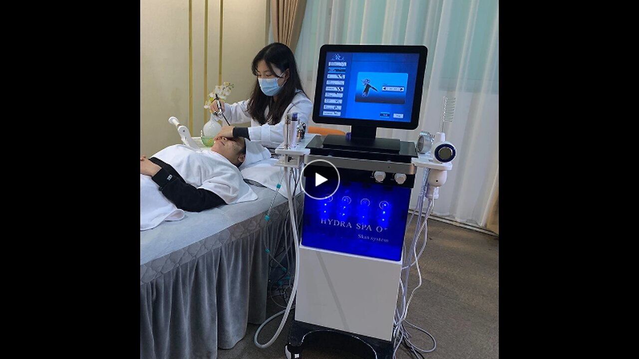 What is microdermabrasion oxygen facial