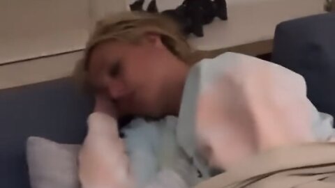 Britney Spears went crazy after they did this to her while she was sleeping