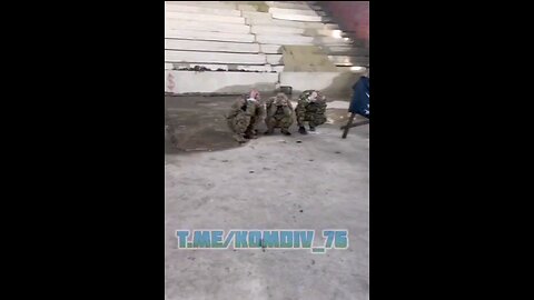 Russian forces capture American Mercs? remember kids all war is propaganda.