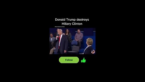 Donald Trump destroys Hillary Clinton