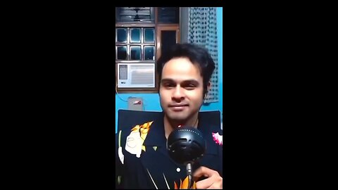 Mehengay Kaprey | Meme Template