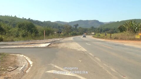 AMG-4015: trecho da rodovia em Ipaba está sendo recuperado