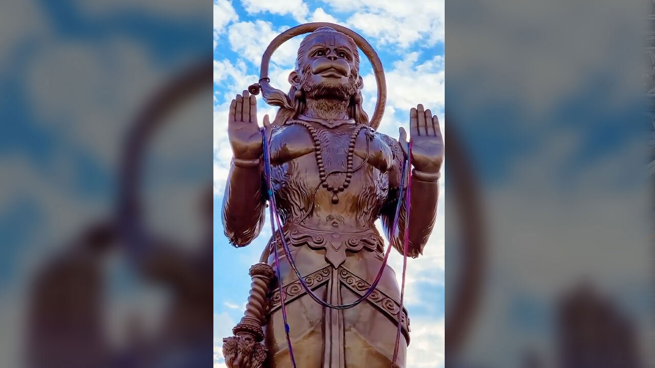 KTF News - Houston-area Hindu temple unveils massive monkey-god sculpture