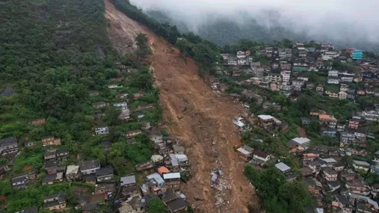 Η Petrópolis της Βραζιλίας μετά τη μάστιγα των έντονων βροχοπτώσεων και των κατολισθήσεων