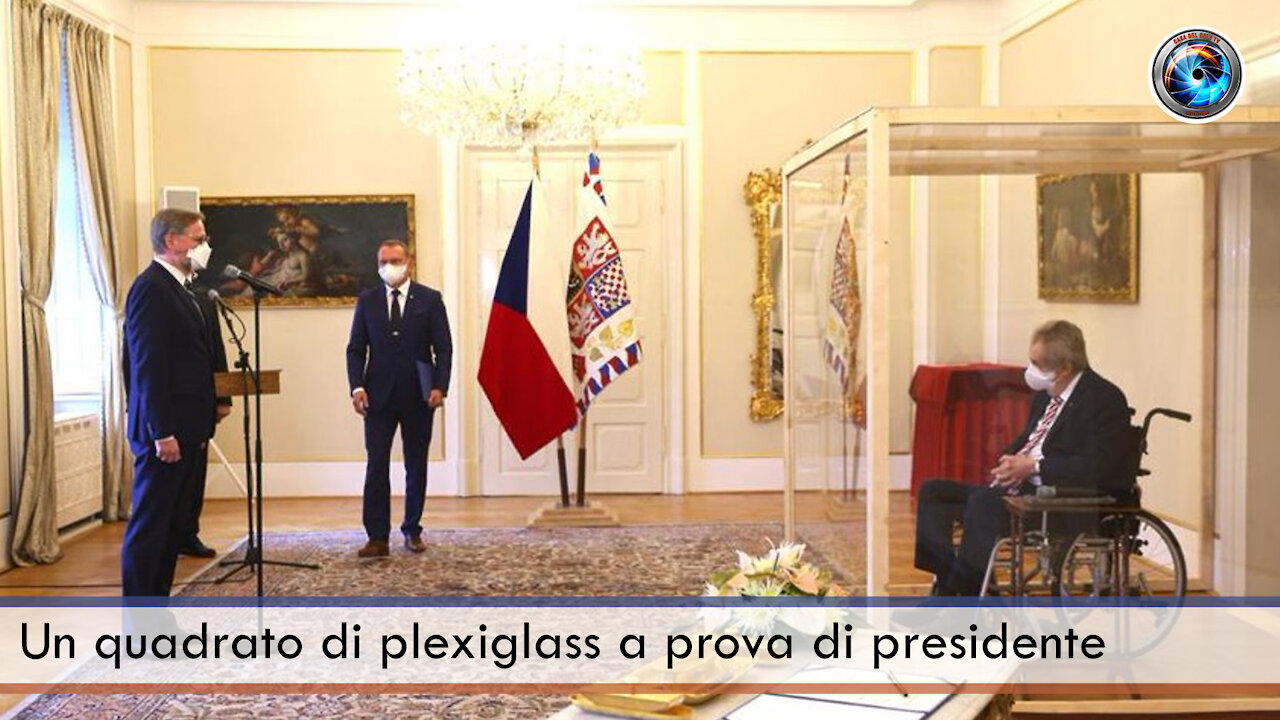 Un quadrato di plexiglass a prova di presidente