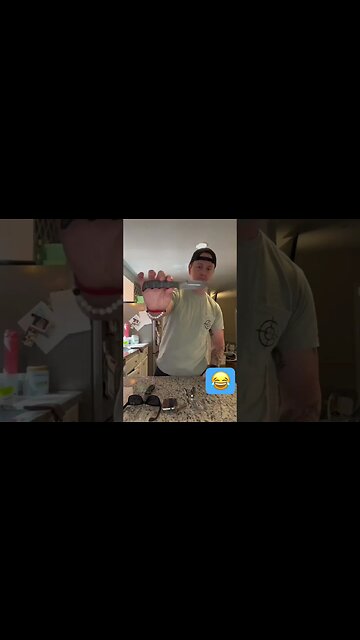 EDC Pocket Dump! What’s your #edc ? #prepared #pocketdump #boothcustoms #selfdefense #sig #9mm #P365