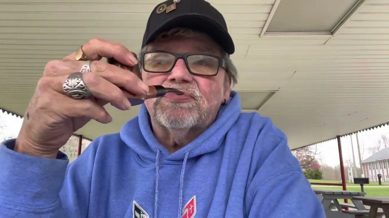 Tin Crackin on location