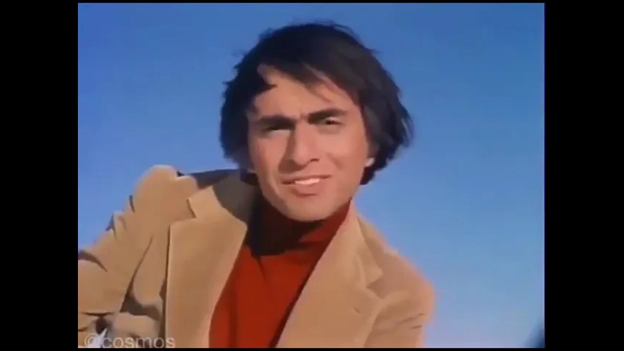 Carl Sagan demonstrates how the ancient Greeks knew the Earth was round. Amazingly crystal clear