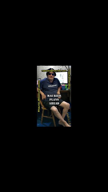 maurieos #shorts PLANNING FOR SMOKO ON THE ROAD