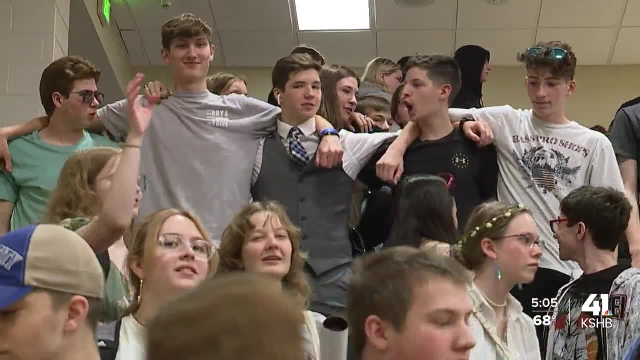 Staley High School students in shock as singer-songwriter Alicia Keys invites entire school to concert