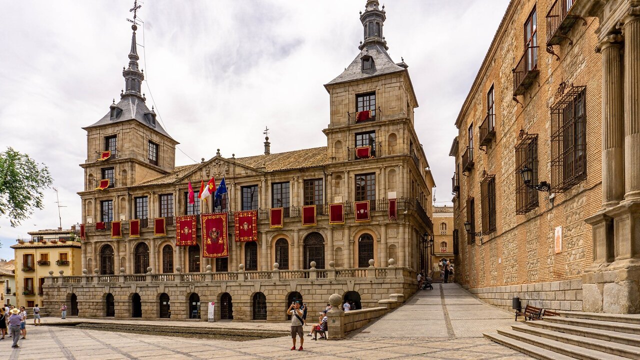 Толедо, Plaza del Ayuntamiento - галерия в 4К