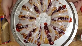 Cherry crescent wreath