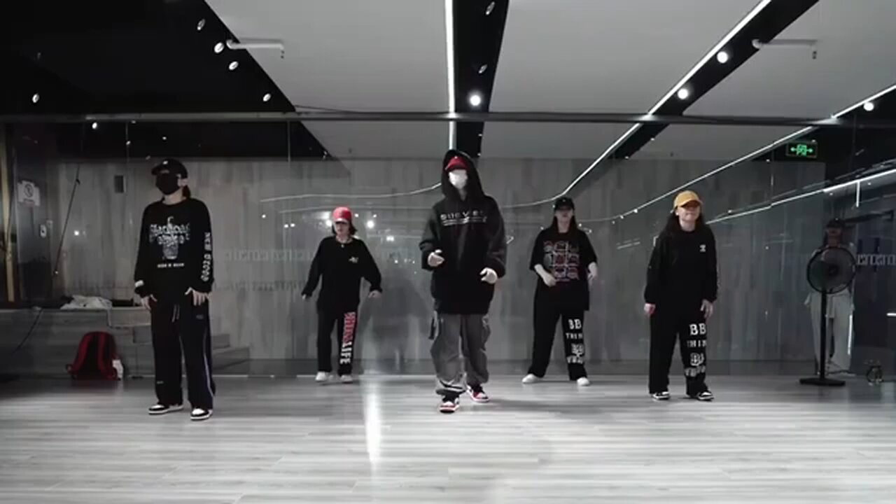 entertainment dance