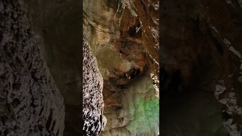 Linville caves