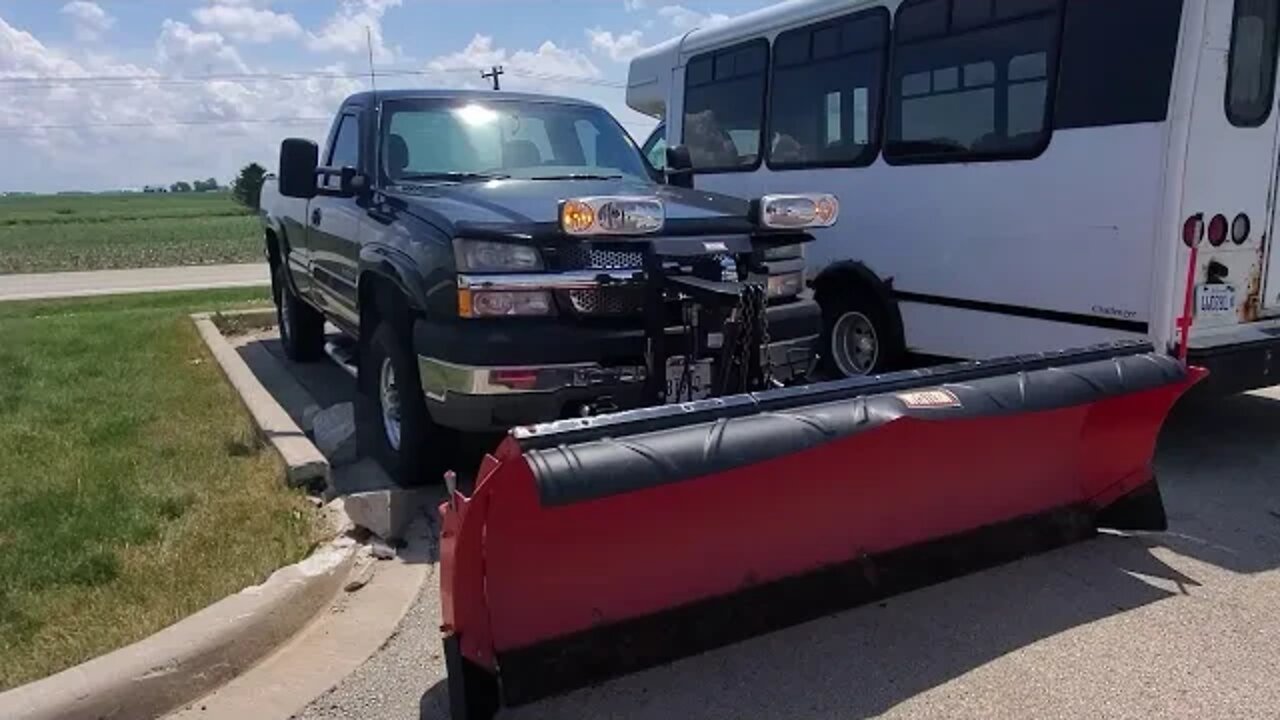 2004 CHEVY 2500