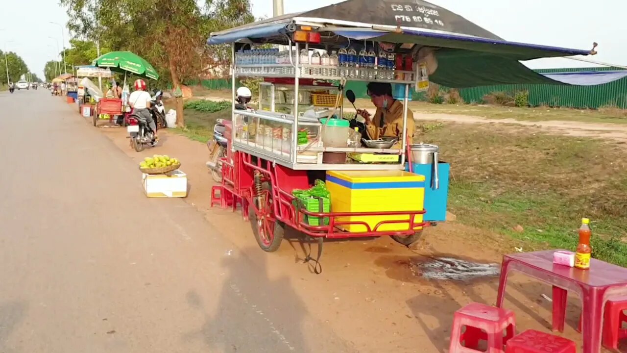 Lifestyle in Siem Reap 2021, Kyung Yuu Street 60m, Amazing Tour Cambodia