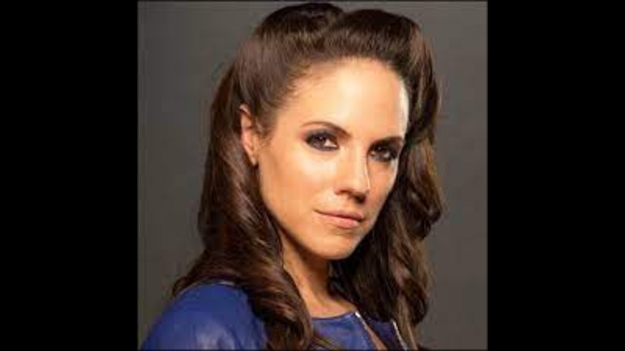 Anna Silk ~ Lost Girl's Bo Dennis