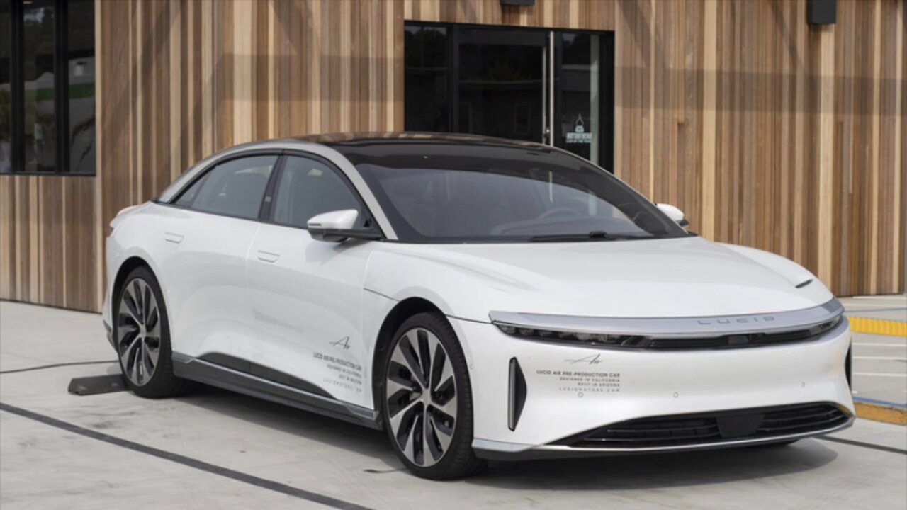 Luxury Electric Vehicle Startup Loses Over $500,000 on Every Vehicle It Sells