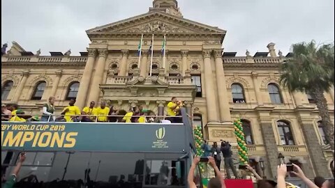 South Africa - Cape Town - Springbok Trophy Tour (Video) (Bud)