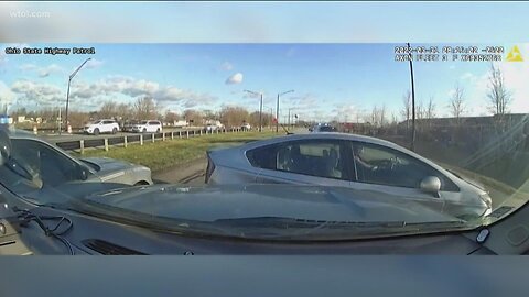 Epic driving caught on dash camera "You would believe that what happened"