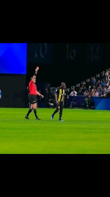 Watch Al Hilal fans’ salute to the legend Kante after receiving the red card