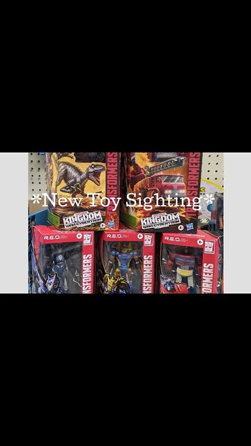 WFC Dinobot & Inferno, R.E.D. Arcee, Cheetor, Megatron, Netflix Exclusives - New Toy Sighting #short