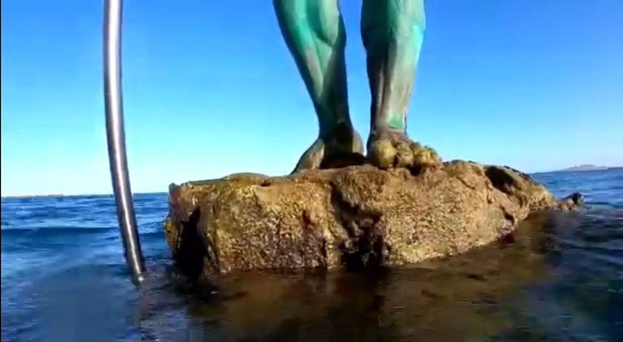 The statue Of Neptune {Poseidon} 😨