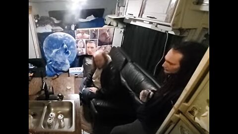 IP2 Stories - Stoney1337 Comforts Justin As He Cries! Justin's Girl Dez Is ANGRY!