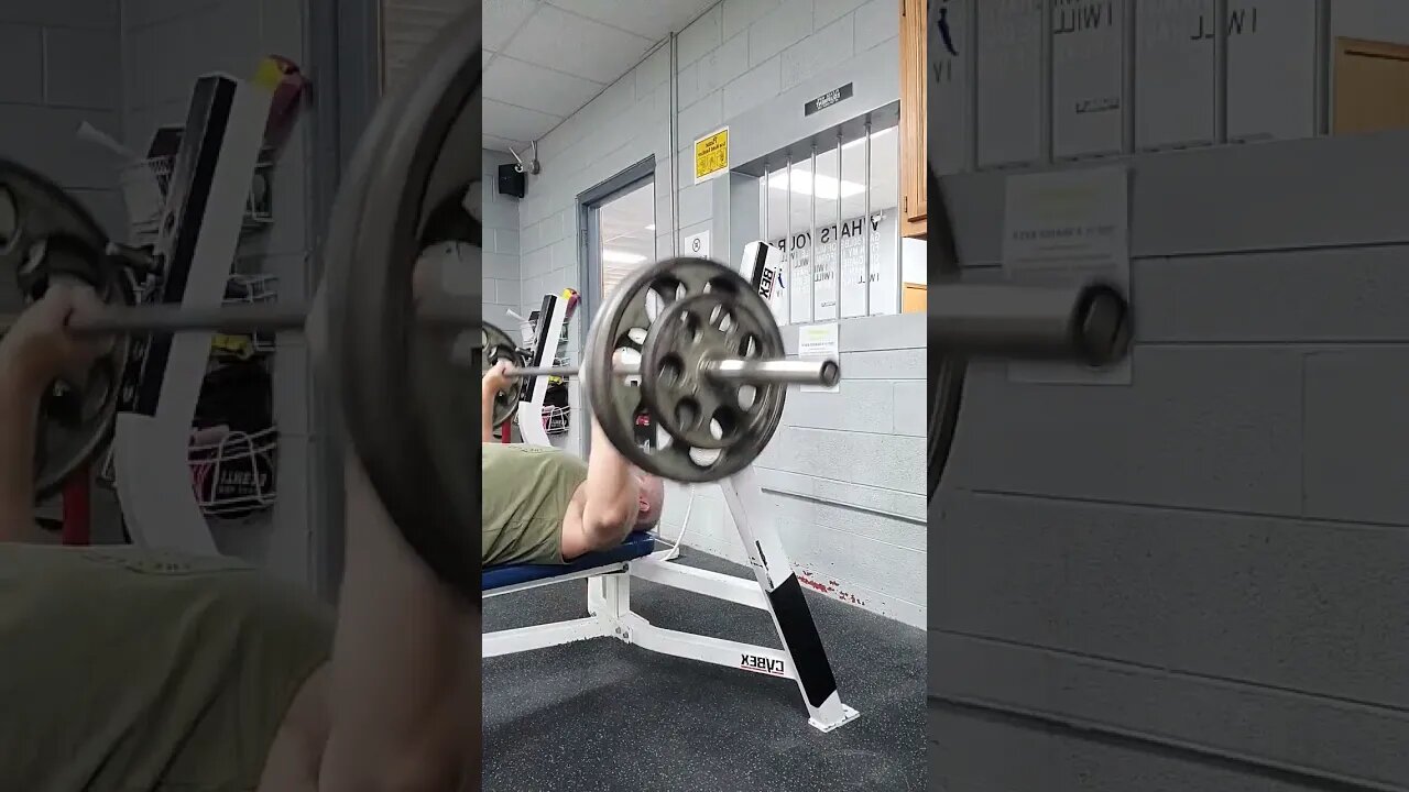 275lbs for reps, after senior Olympics., Crazy 🤪 old man