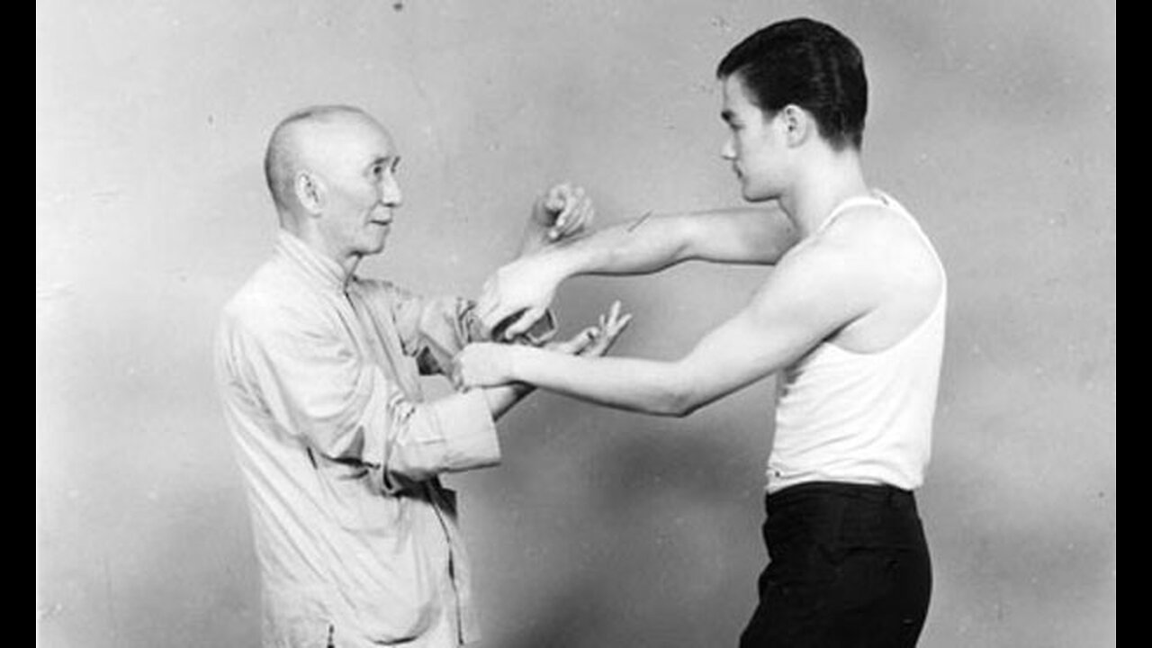 YIP MAN E BRUCE LEE